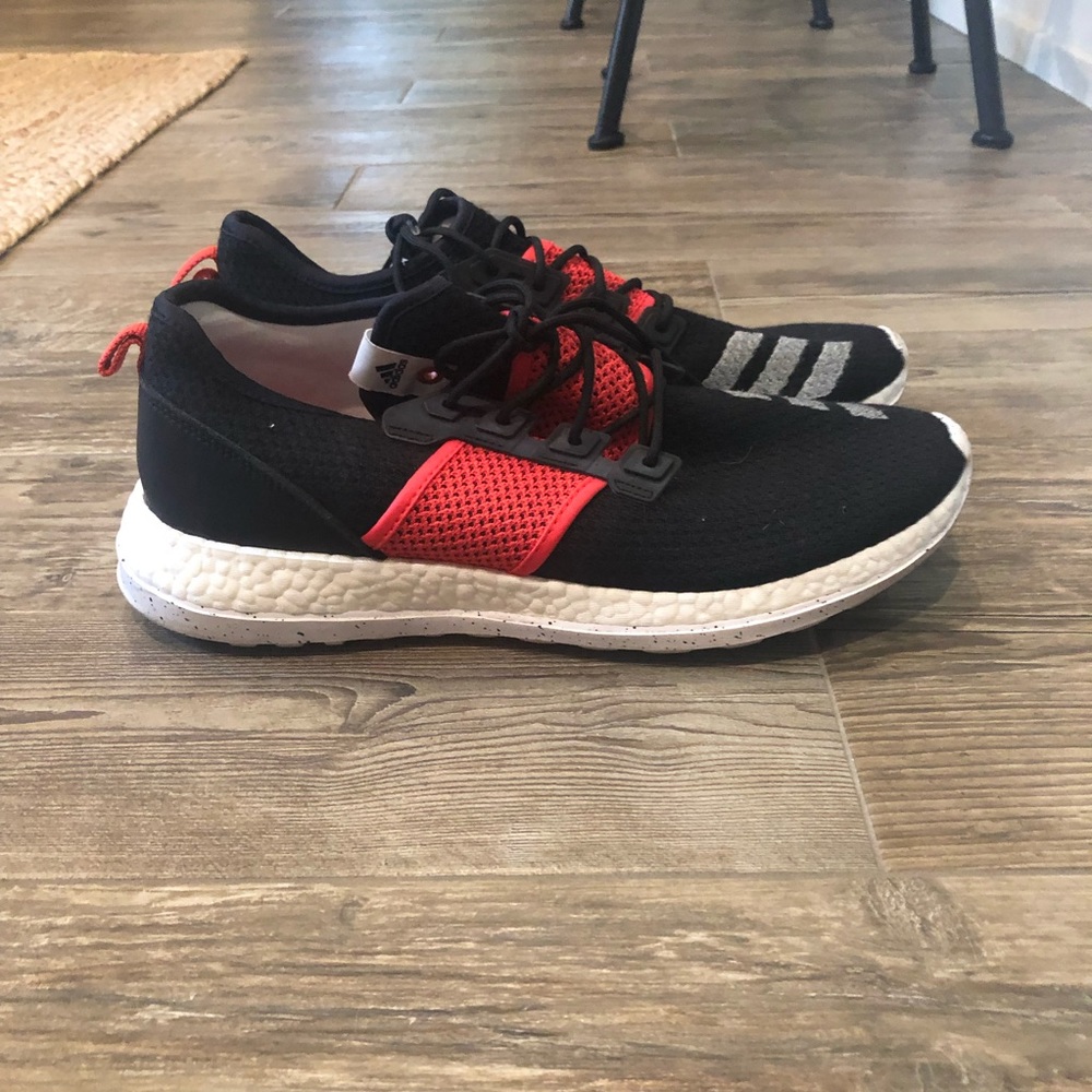 Adidas Live Stock Pure Boost